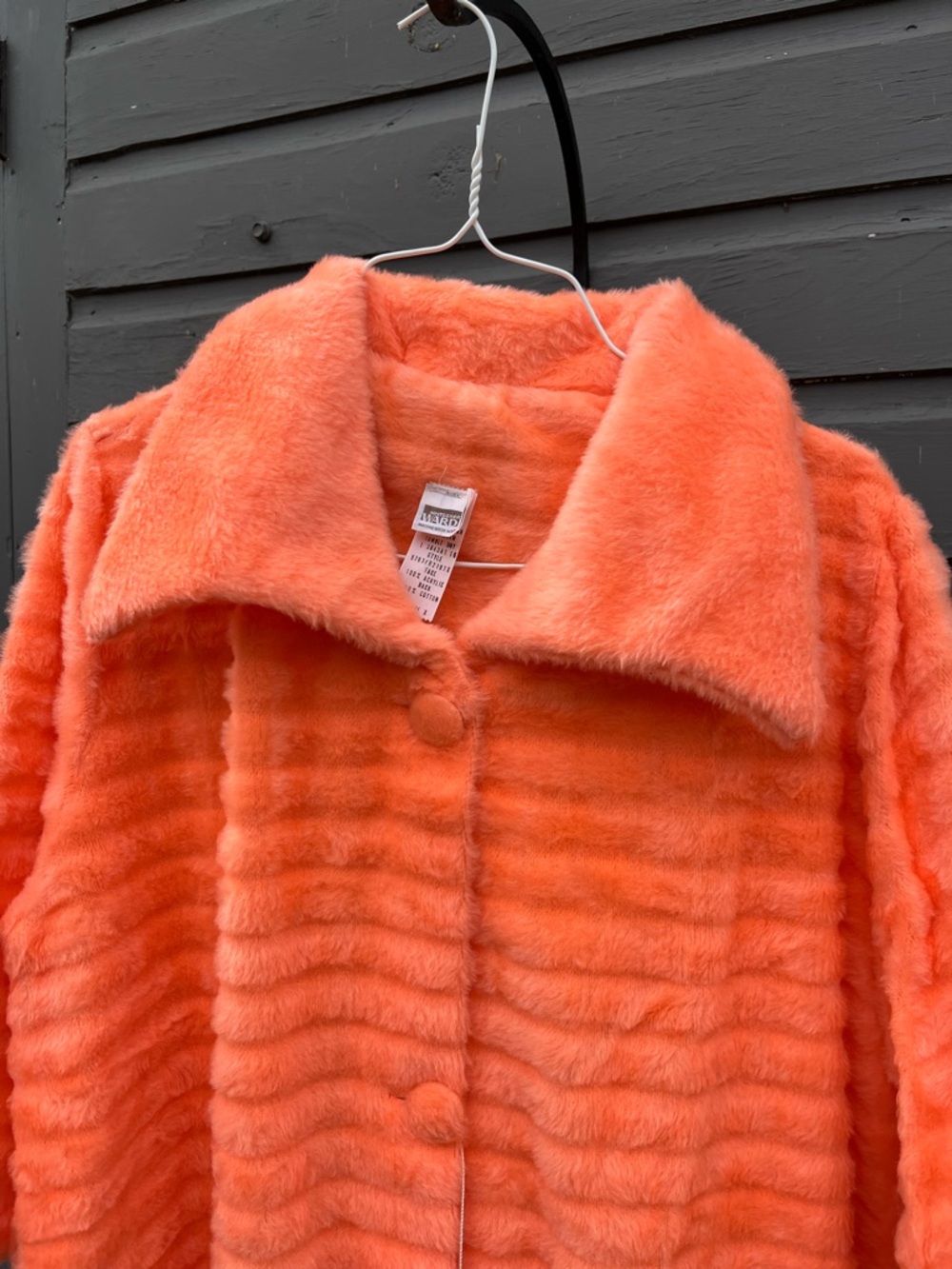 Vintage Bright Coral Orange Fuzzy Button-Front Robe - Picture 6 of 6